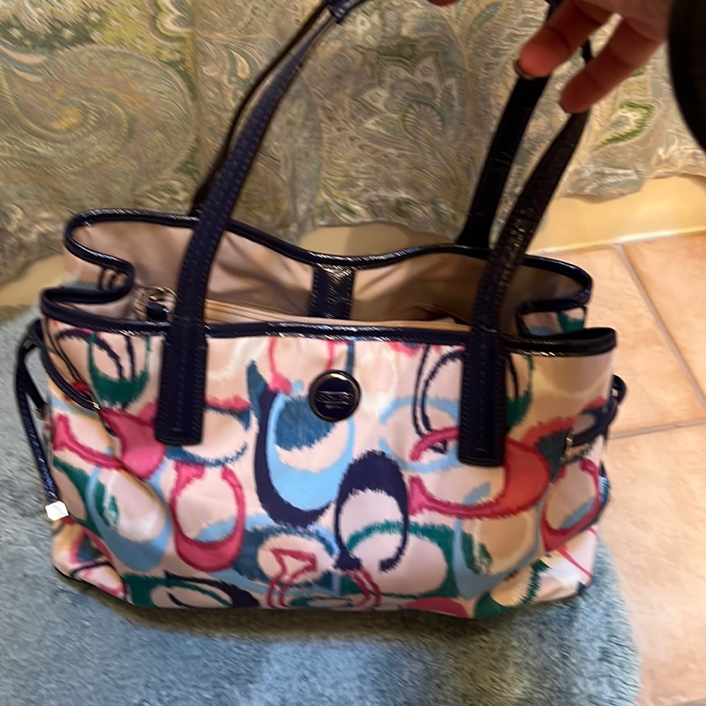 EUC COACH Scribble Tote